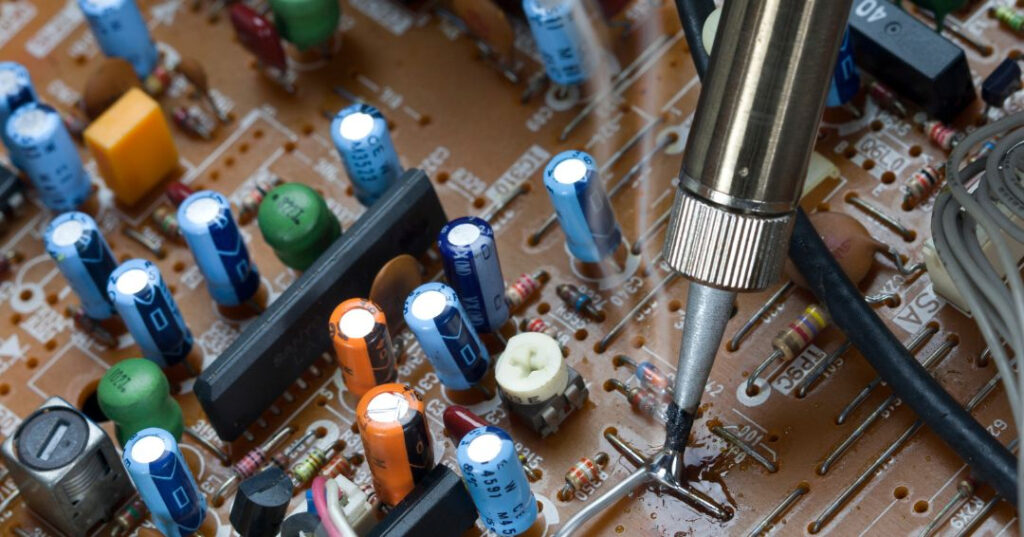 Conserto de Bebedouro em Maringá | Assistência Perto de Mim placa eletronica com falhas ou sem funcionamento