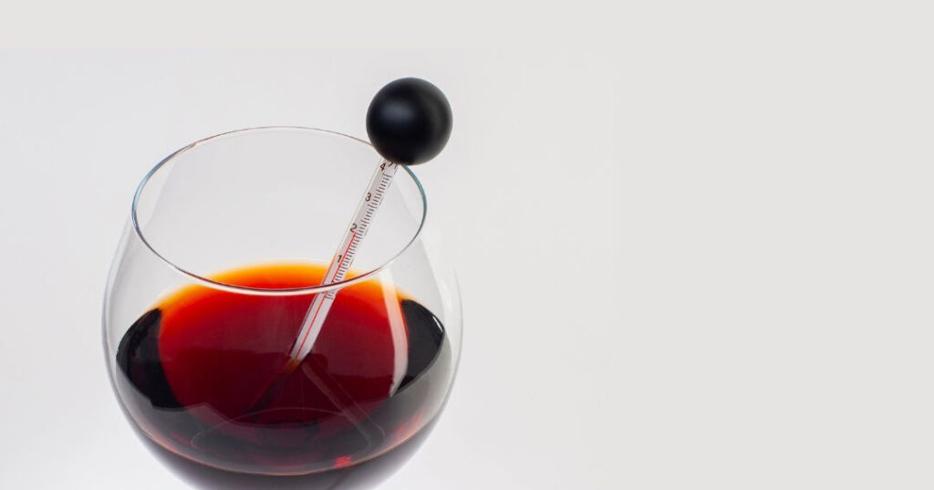 Conserto de Adega Climatizada em Maringá | Assistência Perto de Mim temperatura inadequada para vinhos